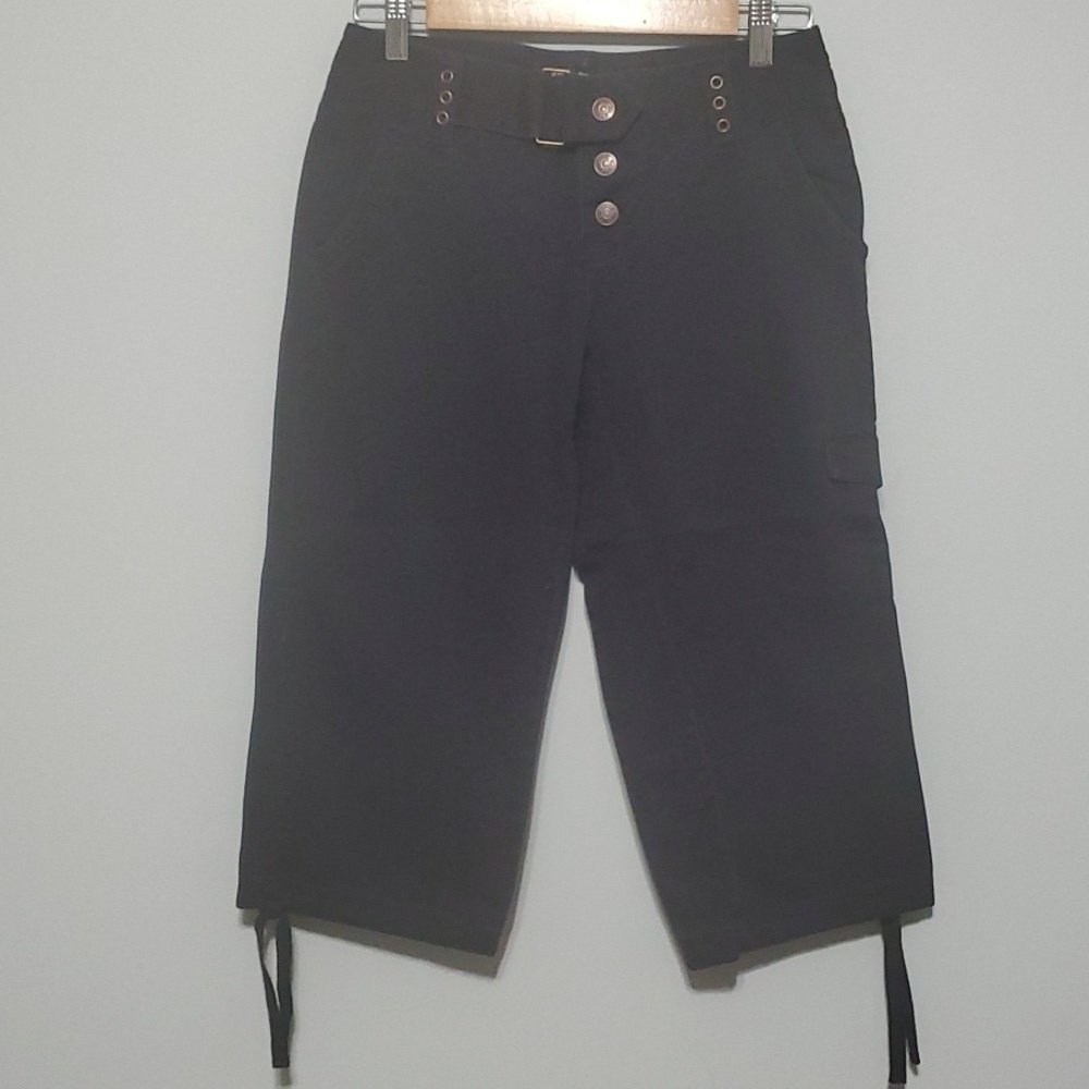 Daisy Fuentes pants women’s size 4p 4 petite black fabric cargo capri button-fly
